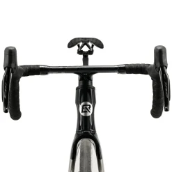 PGZ - Carbon Fiber Road Bike – Black and White