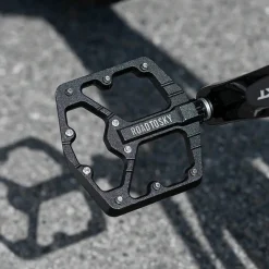 ROCKBROS Large Tread CNC Aluminum Pedals with Sealed Bearings-Road To Sky