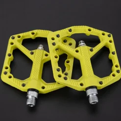 ROCKBROS Mountain Bike Pedals Flat MTB Pedals Nylon Fiber Bicycle Platform Pedals