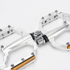 Rocket-Style Aluminum Bike Pedal